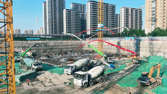 31小時(shí)，7000方！特固德商砼圓滿完成中建二局跨國(guó)區(qū)域總部集聚區(qū)項(xiàng)目1#樓筏板混凝土供應(yīng)任務(wù)